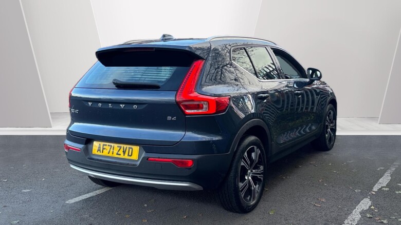 Volvo Xc40 2.0 B4P Inscription Pro 5dr Auto [7 speed] Petrol Estate